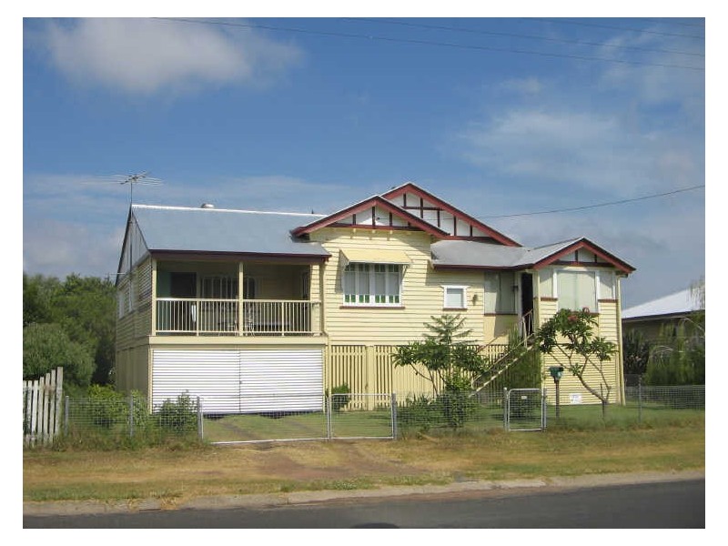 43 Main Street, Lowood QLD 4311