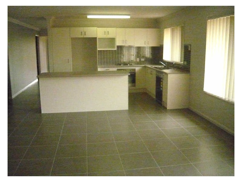 4 Oxford Court, Laidley QLD 4341