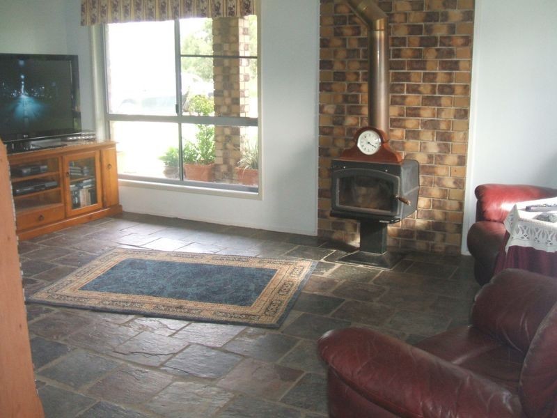 Lockyer Waters QLD 4311