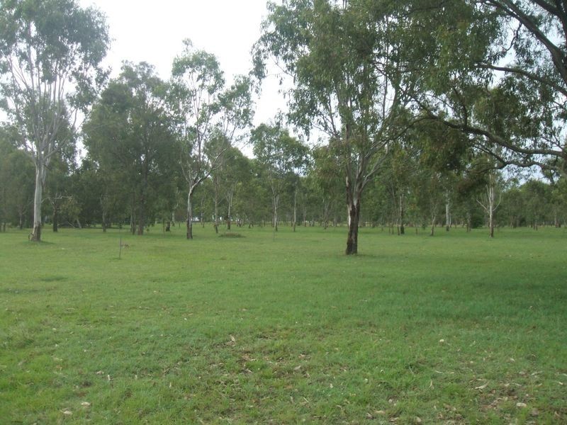 Lockyer Waters QLD 4311