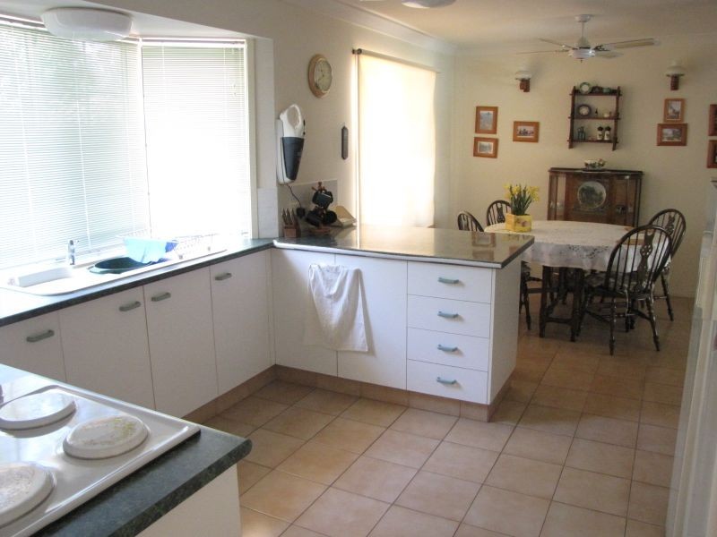 Kensington Grove QLD 4341