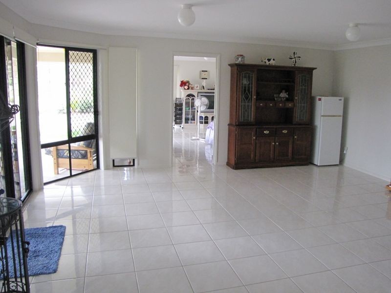 Kensington Grove QLD 4341