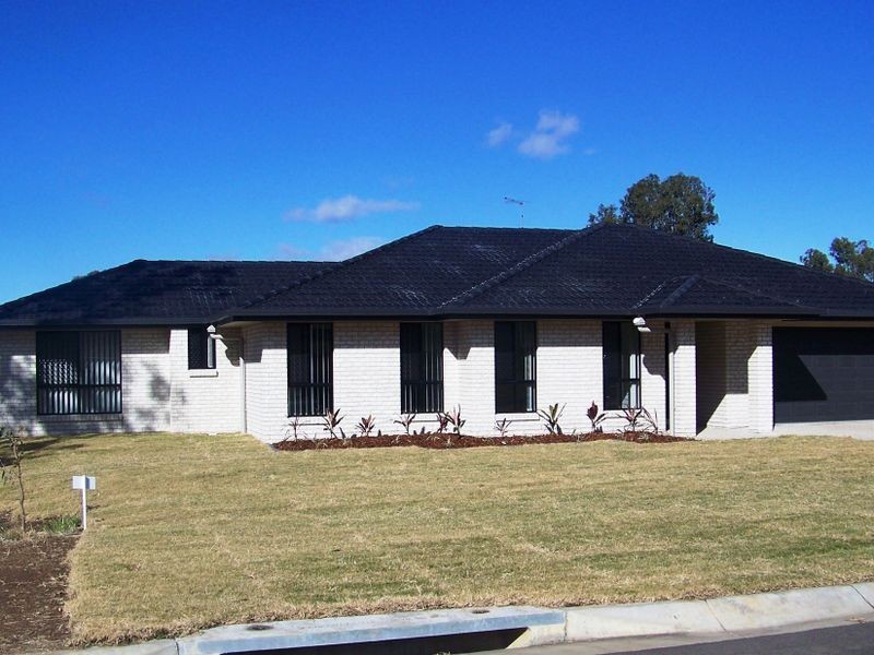 Adare QLD 4343