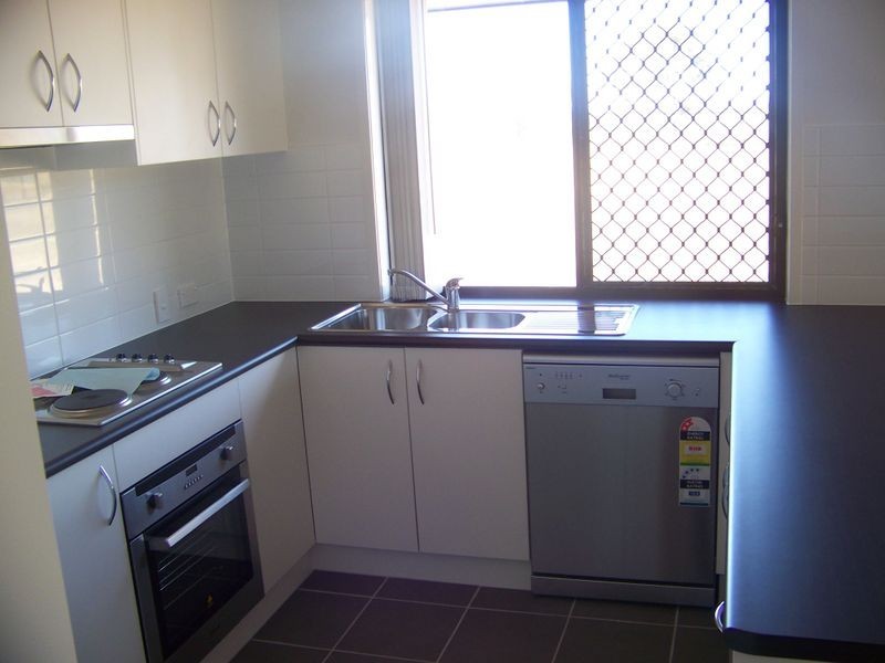 Adare QLD 4343