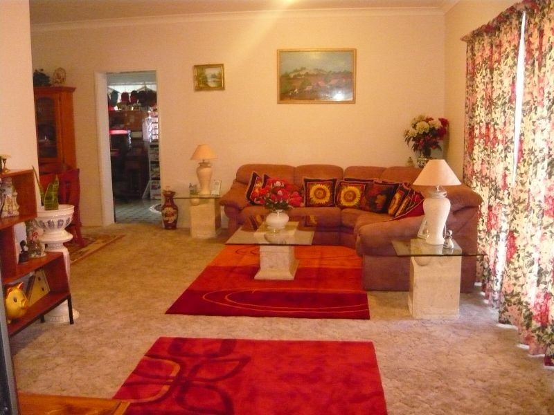 14 Brown Court, Laidley Heights QLD 4341