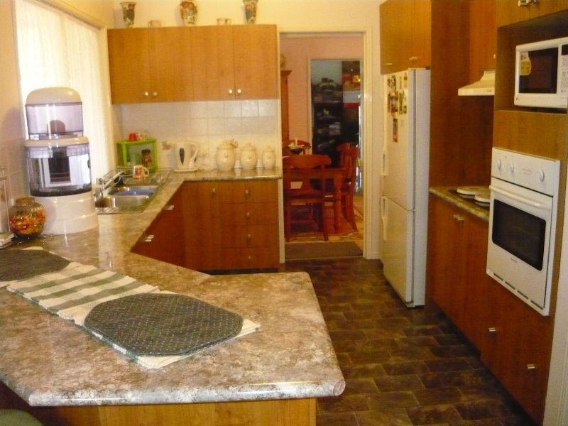 14 Brown Court, Laidley Heights QLD 4341