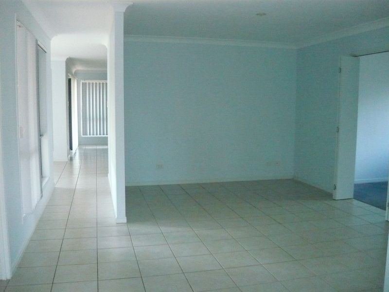 5 Bradley Close, Laidley Heights QLD 4341