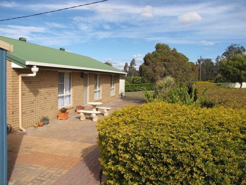 Kensington Grove QLD 4341