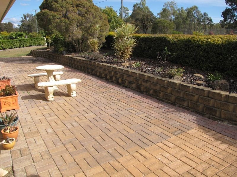 Kensington Grove QLD 4341
