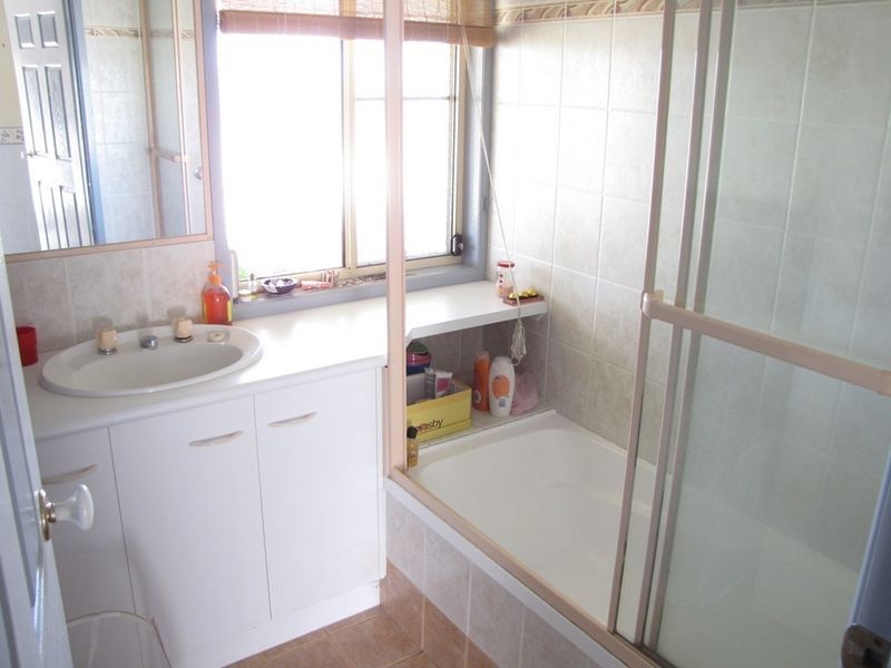 Kensington Grove QLD 4341