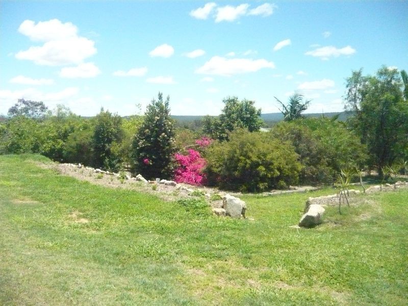 54 Parklea Drive, Placid Hills QLD 4343