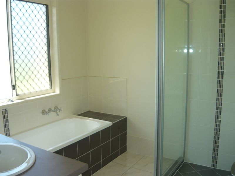 114 Olive Grove Drive, Adare QLD 4343