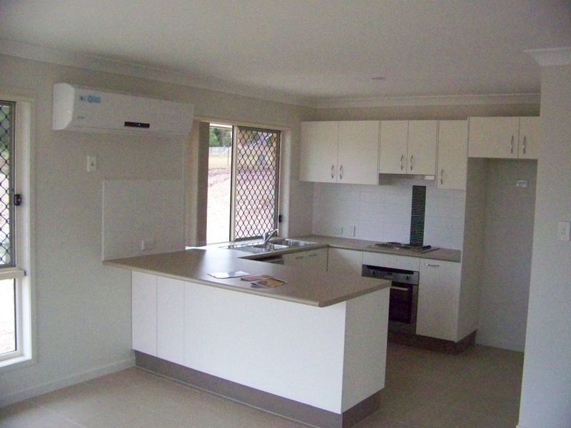 Adare QLD 4343