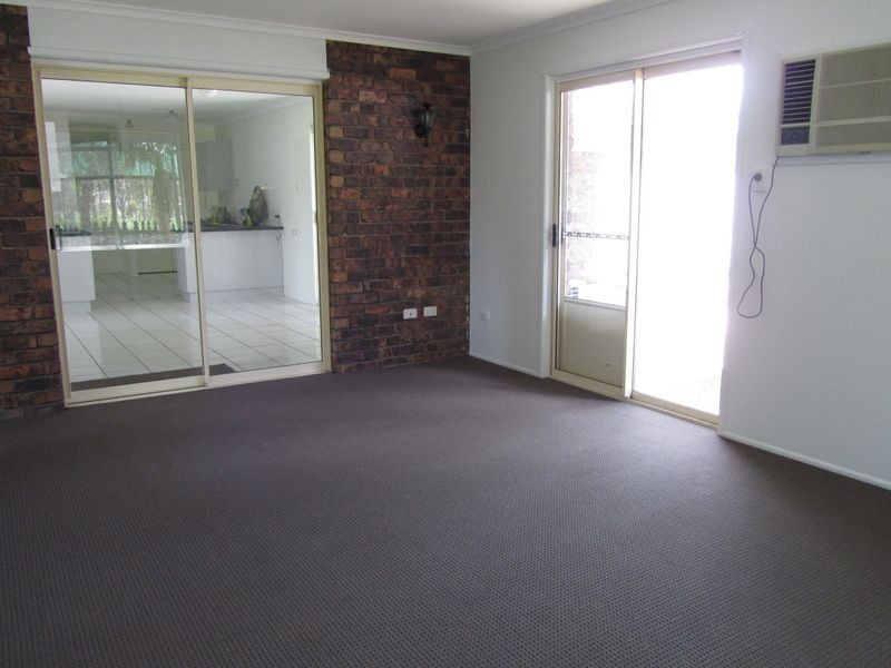 23 Naomi Road, Lockyer Waters QLD 4311