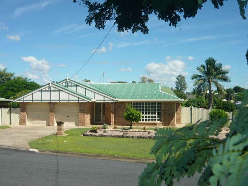 1 Warren Drive, Gatton QLD 4343