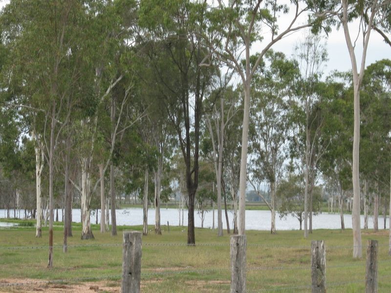 Lake Clarendon QLD 4343