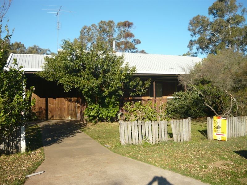 4 Buaraba Street, Gatton QLD 4343
