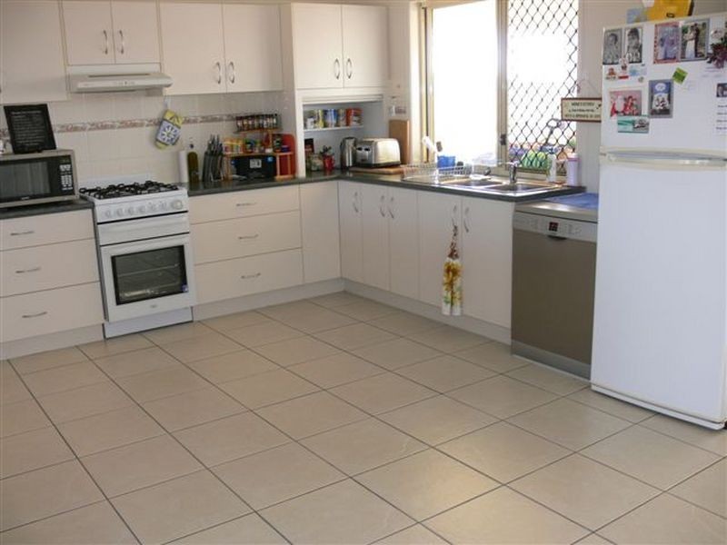 Lockyer Waters QLD 4311