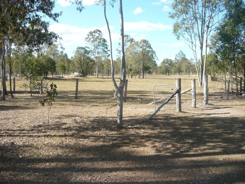 Lockyer Waters QLD 4311