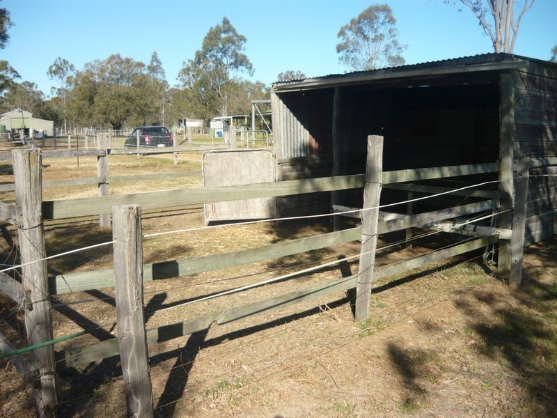 Lockyer Waters QLD 4311