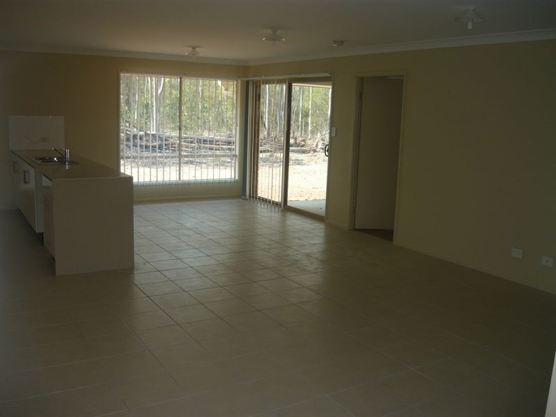 Adare QLD 4343