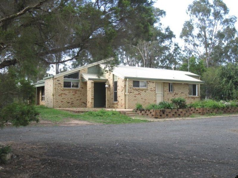 246 Gatton Esk Road, Lake Clarendon QLD 4343