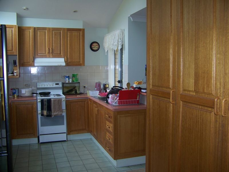 246 Gatton Esk Road, Lake Clarendon QLD 4343