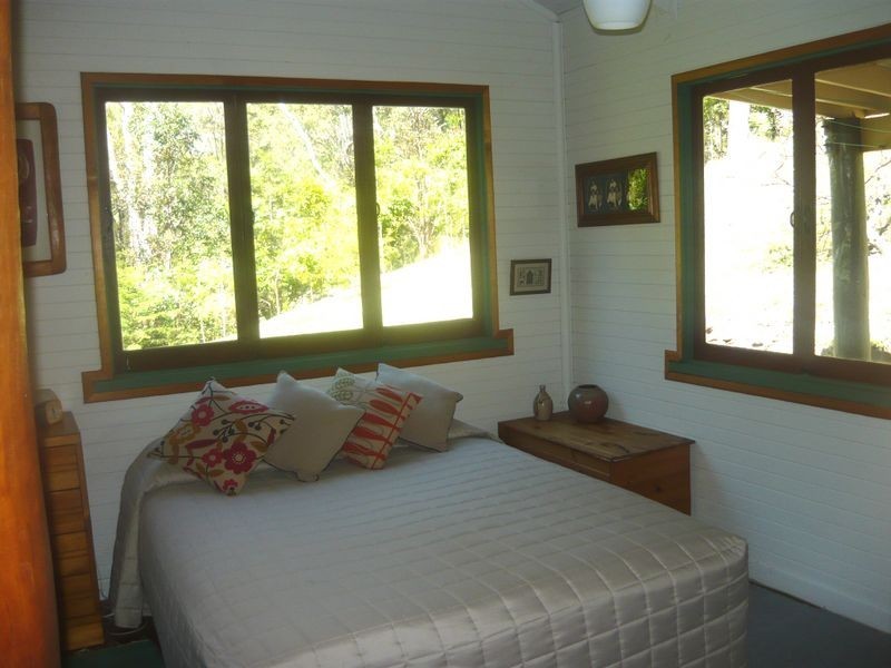 270 Cole Gully Road, Lefthand Branch QLD 4343