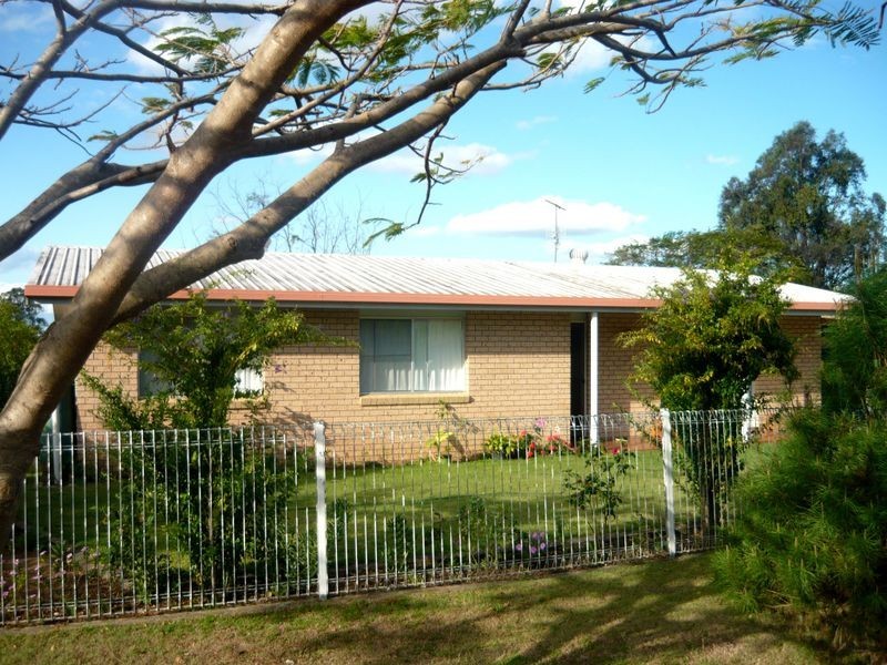 61 Golf Links Drive, Gatton QLD 4343