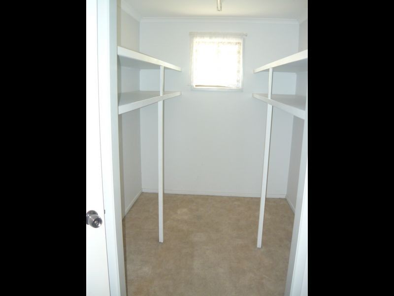 8 Langtons Lane, Esk QLD 4312