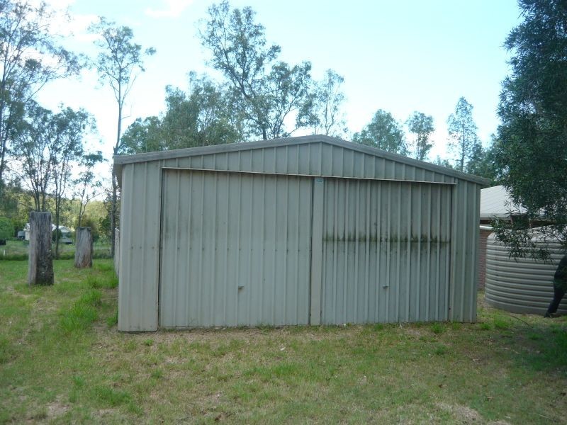 8 Langtons Lane, Esk QLD 4312