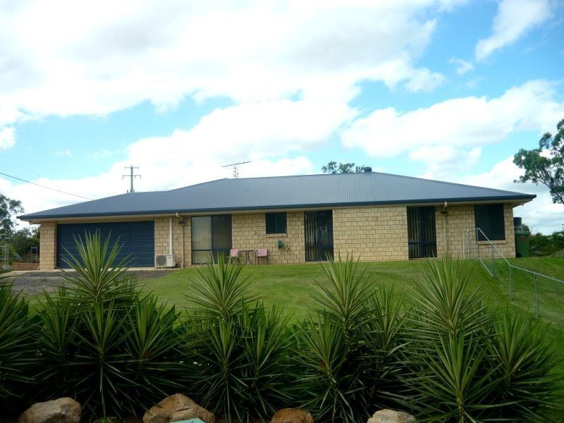 97 Peta Drive, Churchable QLD 4311
