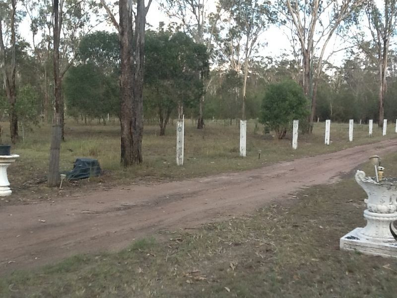 Lockyer Waters QLD 4311