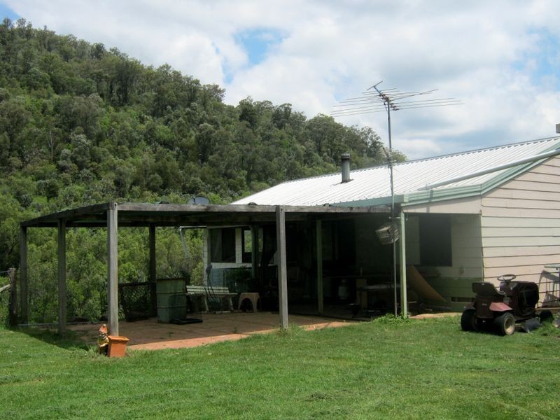 Lefthand Branch QLD 4343