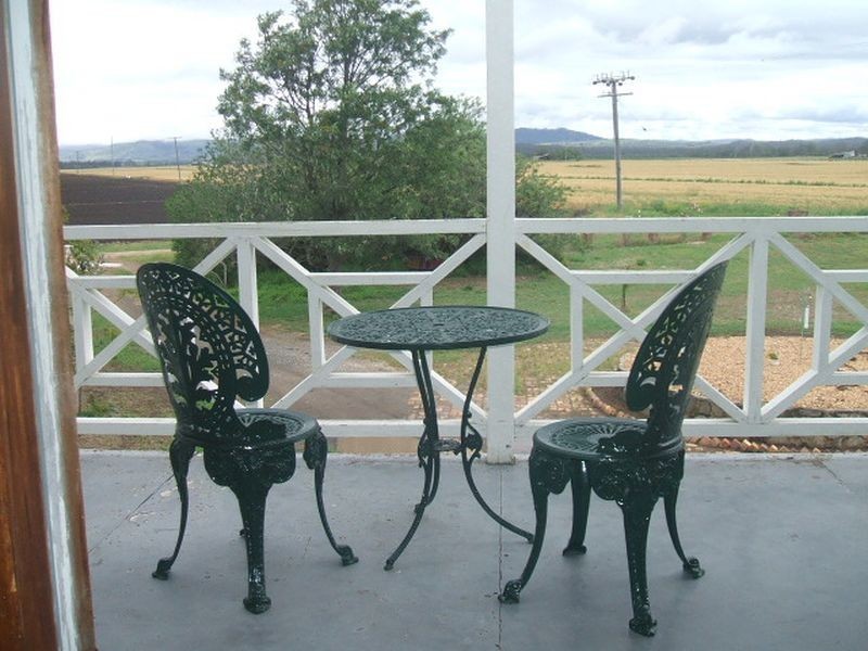 8 Brimblecombe Street, Forest Hill QLD 4342