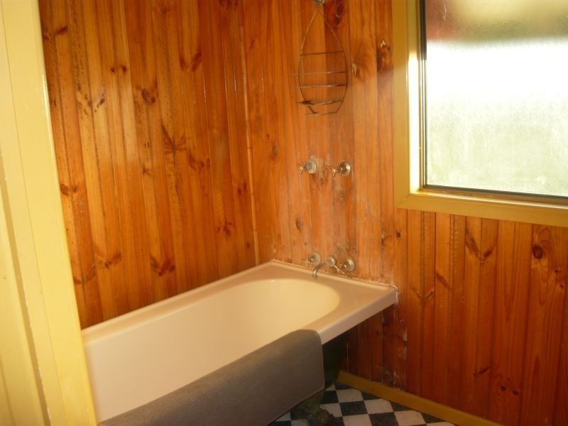 Lockyer Waters QLD 4311