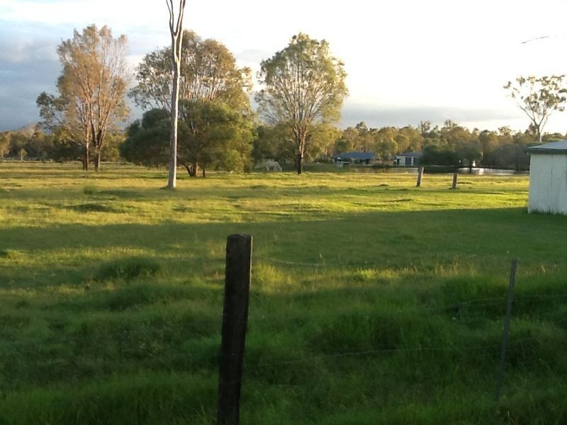 Lockyer Waters QLD 4311