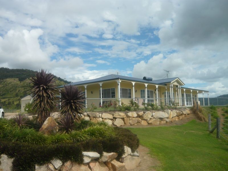 Mount Whitestone QLD 4347