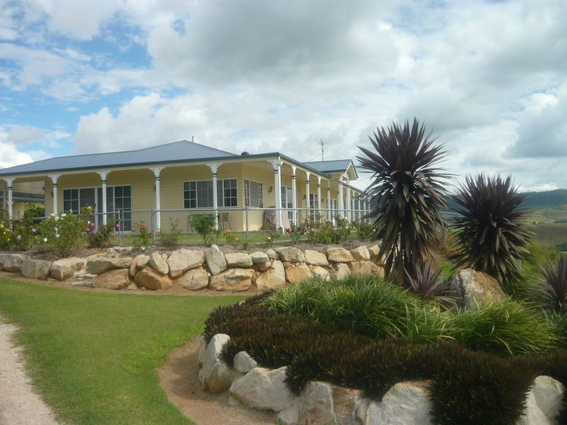 Mount Whitestone QLD 4347