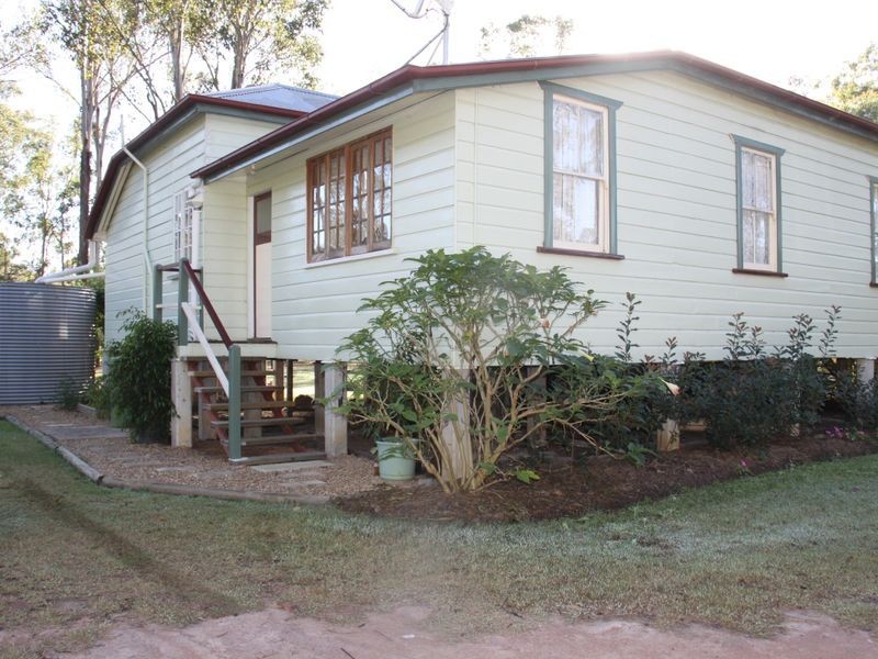 17 Qually Road, Lockyer Waters QLD 4311