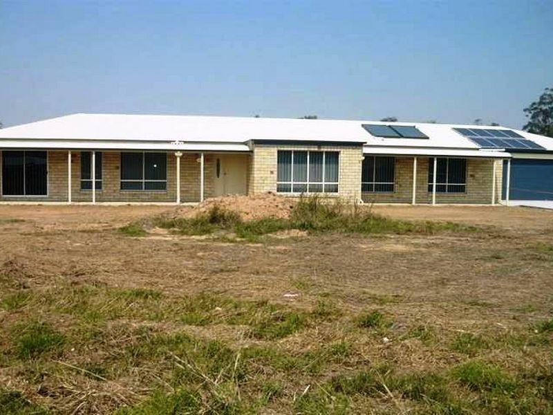 21 Brolga, Adare QLD 4343