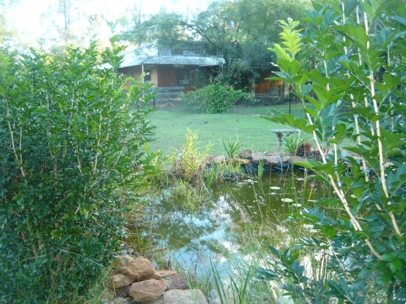 215 Bartleys Rd, Spring Creek QLD 4343