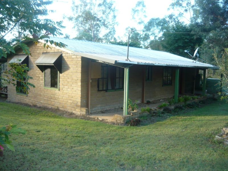 215 Bartleys Rd, Spring Creek QLD 4343
