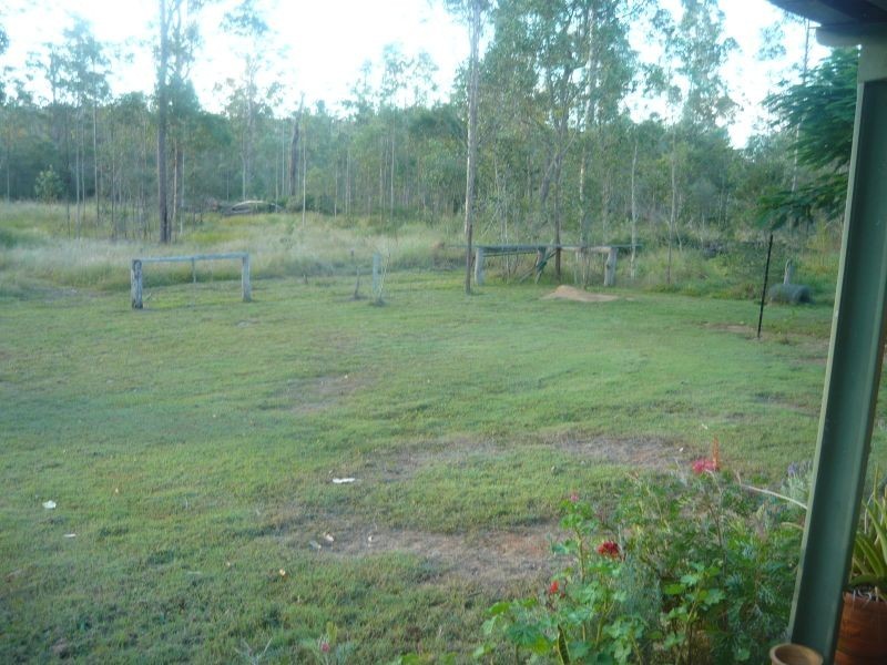 215 Bartleys Rd, Spring Creek QLD 4343