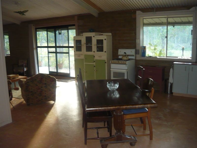 215 Bartleys Rd, Spring Creek QLD 4343