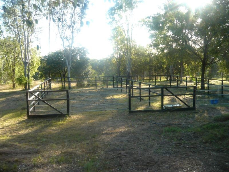 126 Dunlop Road, Esk QLD 4312