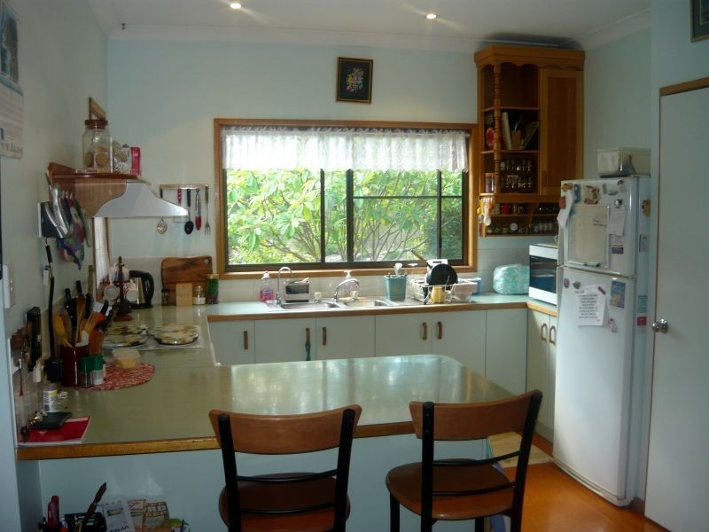 8 Laurette Drive, Glenore Grove QLD 4342