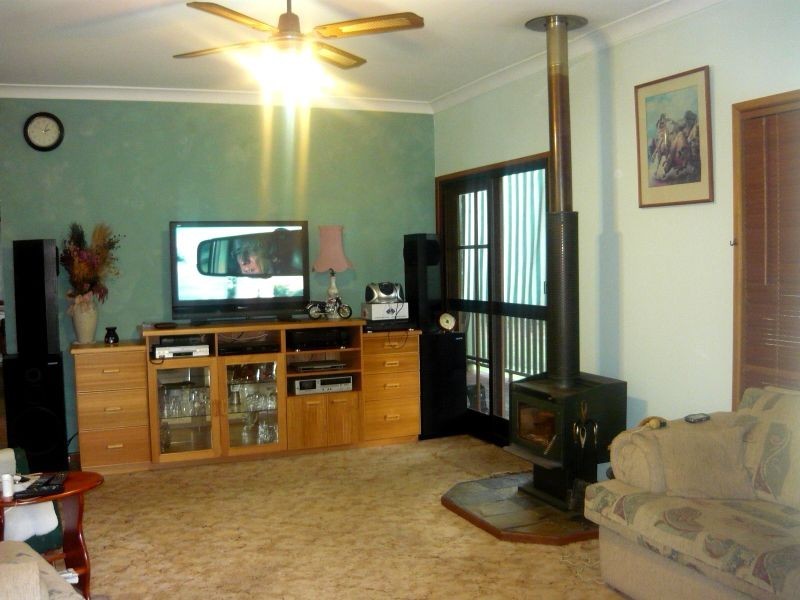 8 Laurette Drive, Glenore Grove QLD 4342