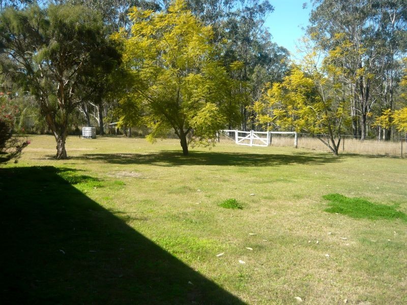 37 Dugandan Road, Upper Lockyer QLD 4352