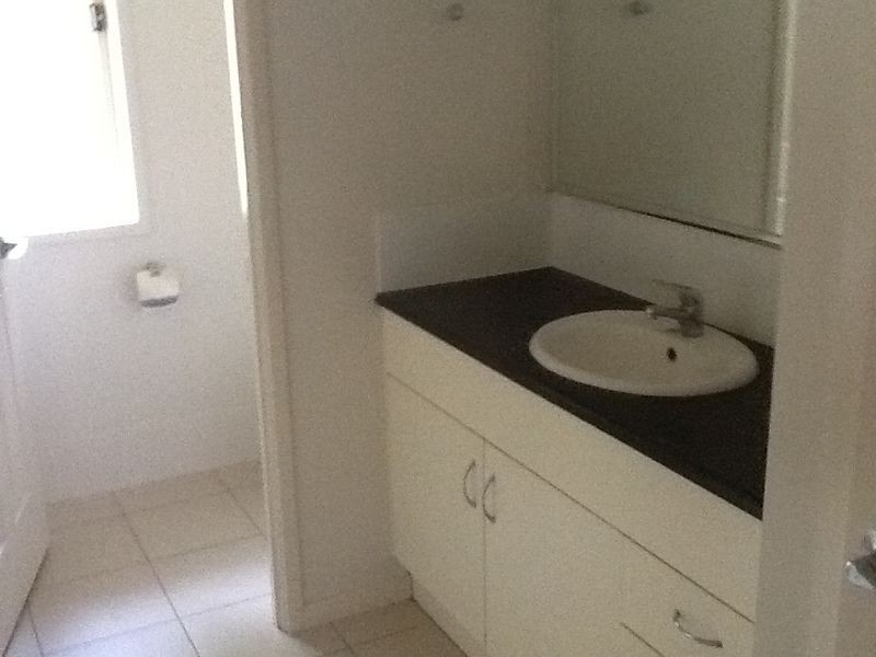 25 Bentley Drive, Regency Downs QLD 4341